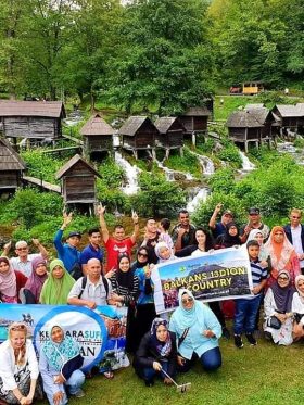Balkan 8 Negara European Halal Tours