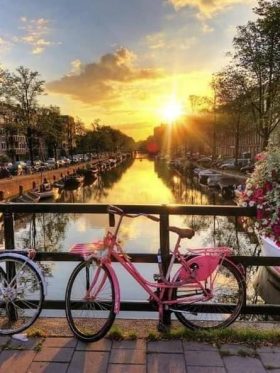 West Eropah 6 Negara European Halal Tours