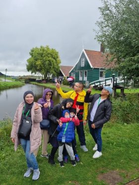 West Eropah 6 Negara European Halal Tours