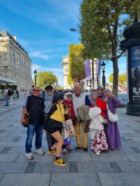 West Eropah 6 Negara European Halal Tours